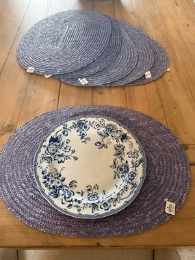 Crate & Barrel Wheatstraw French Blue Placemats Set of 6 Reversible